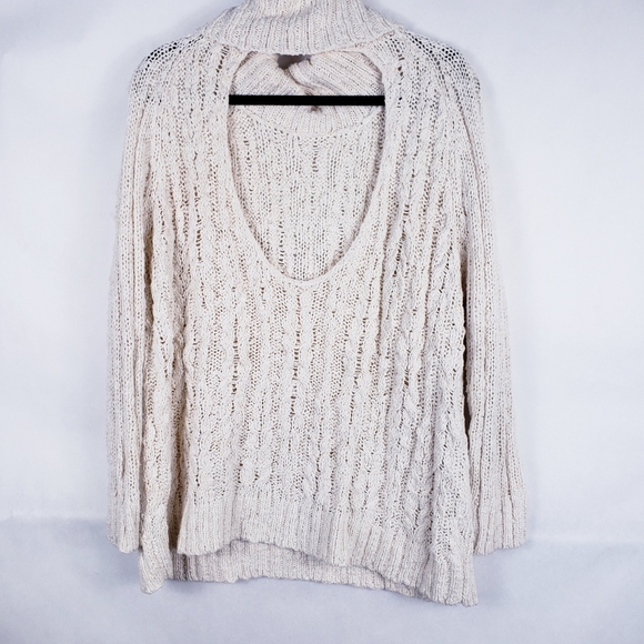 Free People Sweater XS Cable Knit Turtleneck Open Back Ivory Boho Oversized soft - Picture 3 of 5
